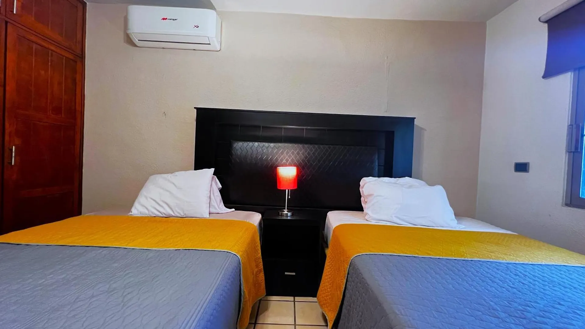 Casa Revolucion: 2Br/2Ba Casita Close To Downtown With Private Parking Cabo San Lucas 0*,  Meksyk
