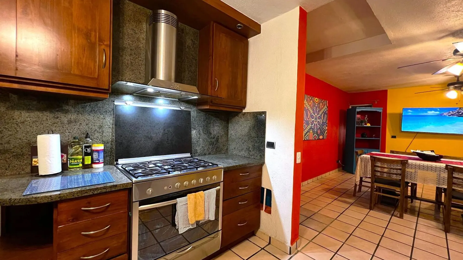 Apartamento Casa Revolucion: 2Br/2Ba Casita Close To Downtown With Private Parking Cabo San Lucas México